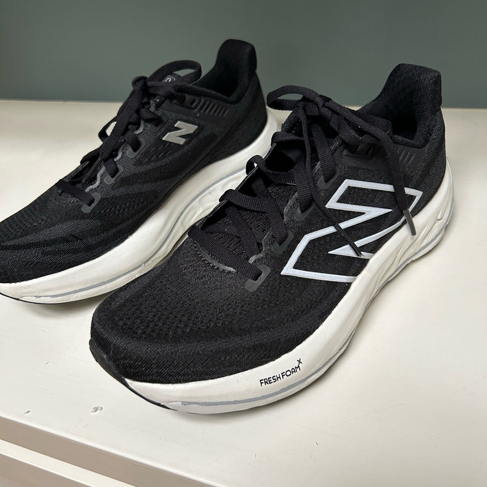 New Balance Women's Fresh Foam X Vongo V6 Running Shoe